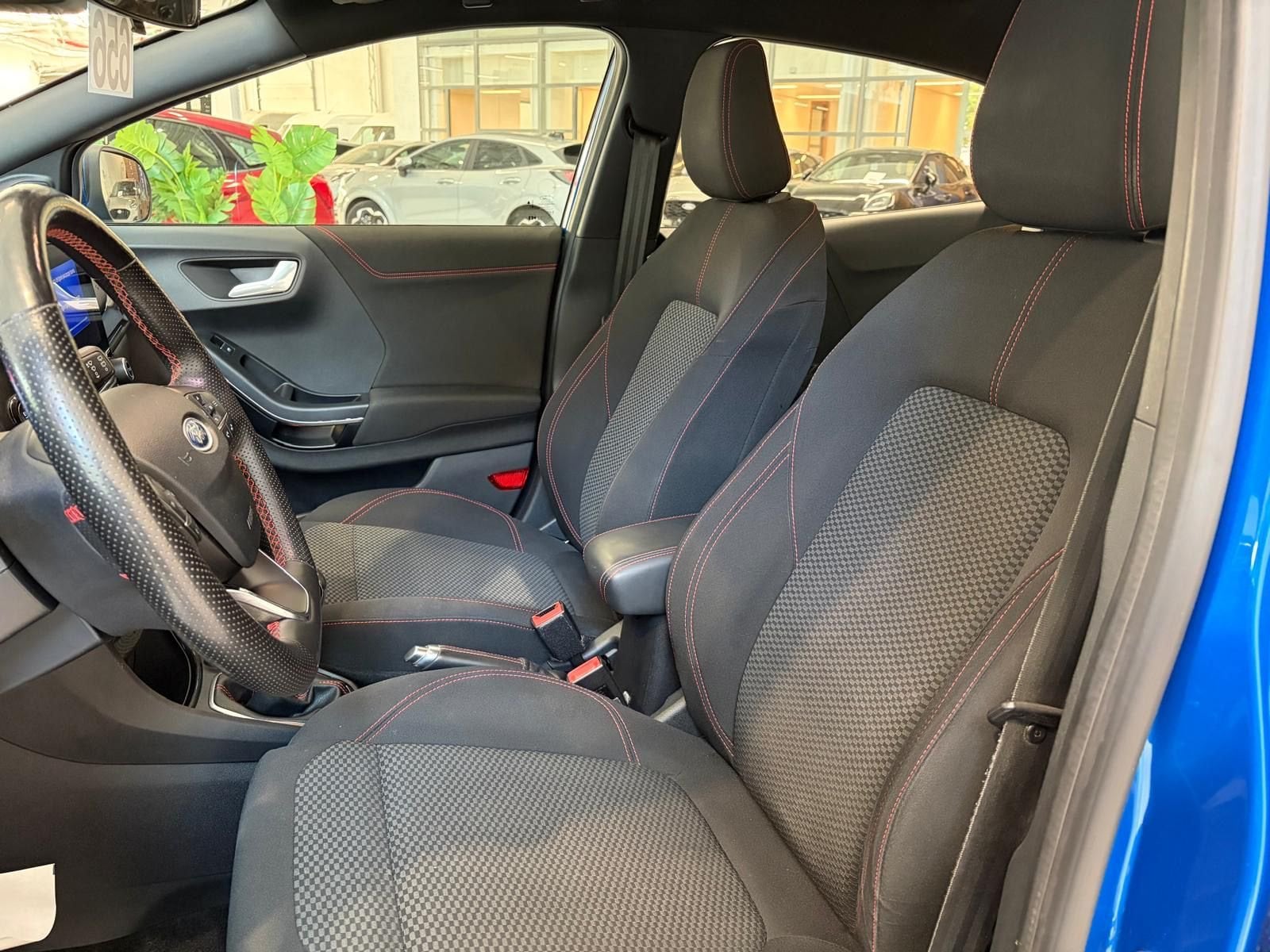 Tweedehands Autos In Beveren | Ford Puma St-Line - Carplay/Android Auto - Winter Pack!!