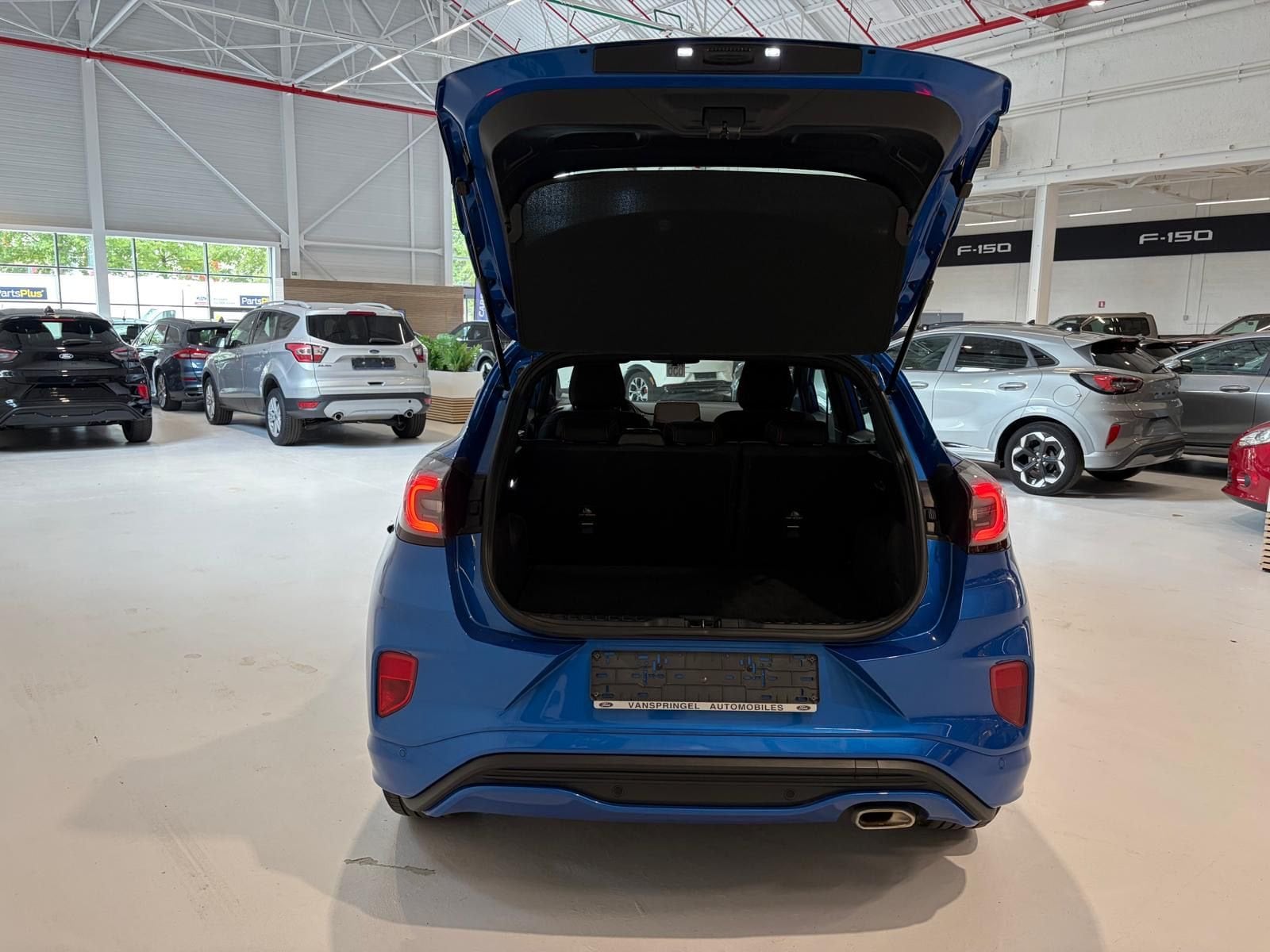 Tweedehands Autos In Beveren | Ford Puma St-Line - Carplay/Android Auto - Winter Pack!!