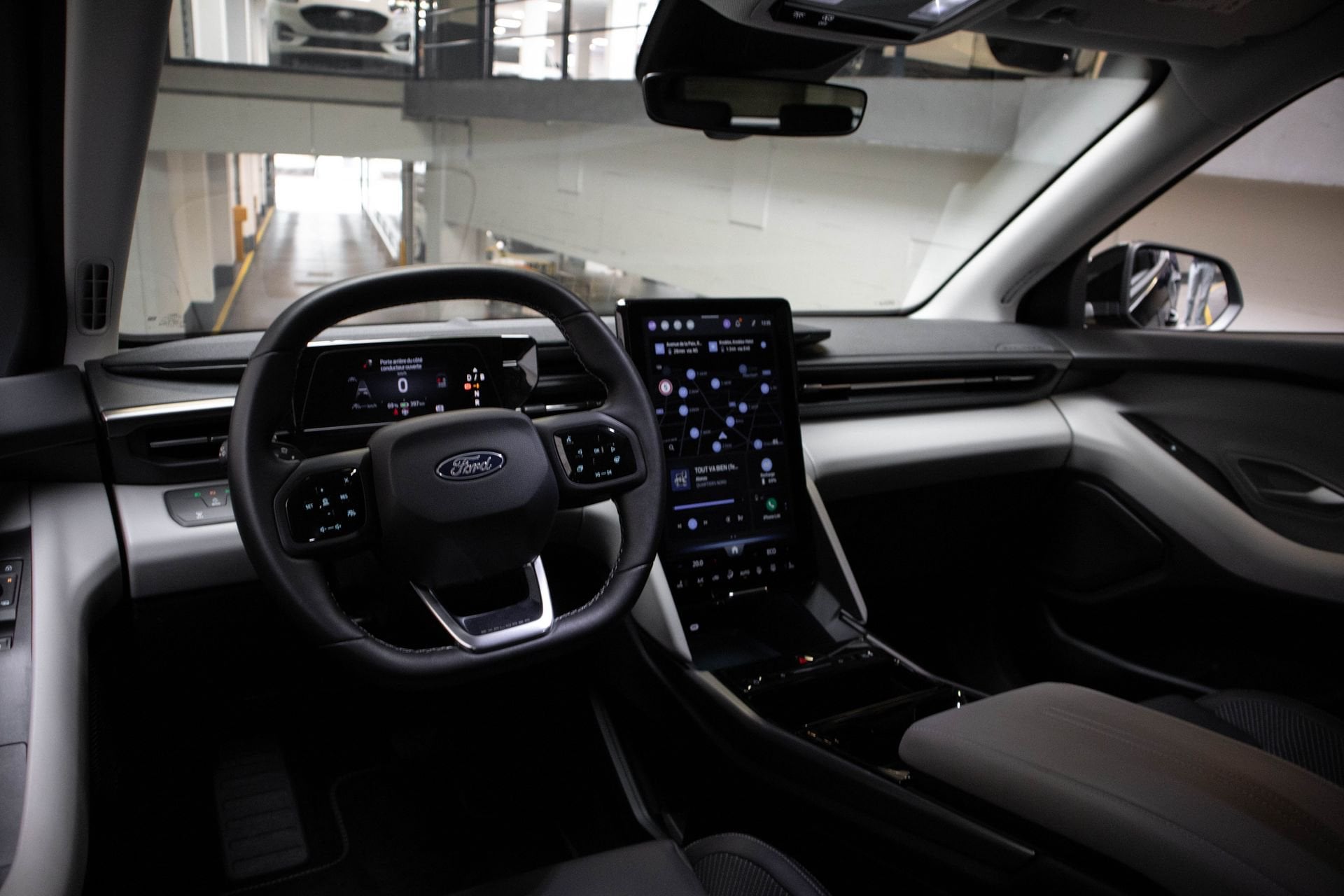 Tweedehands Autos In Saint-Gilles | Ford Explorer 77 Kwh Rwd