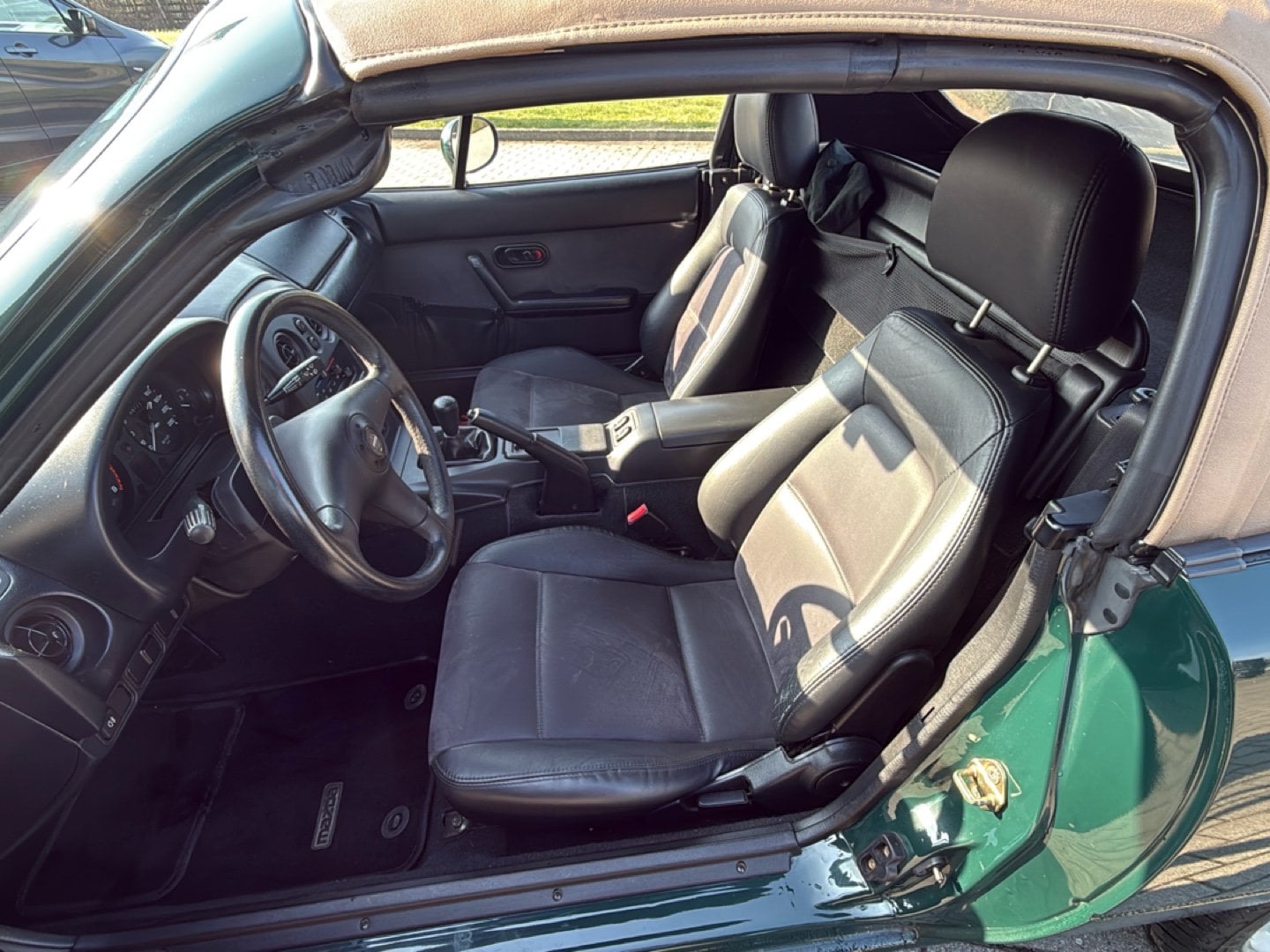 Tweedehands Autos In Meerhout | Mazda Mx-5 Verzamelwagen - Oldtimer Na 16 Maanden !!!