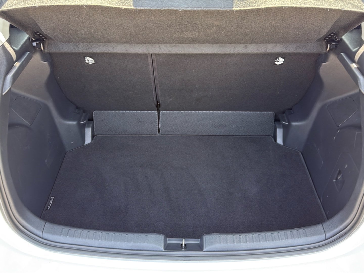 Tweedehands Autos In Meerhout | Mazda Mazda2 Hybrid 1.5 Hybrid Vvt-I 116 Exclusive-Line