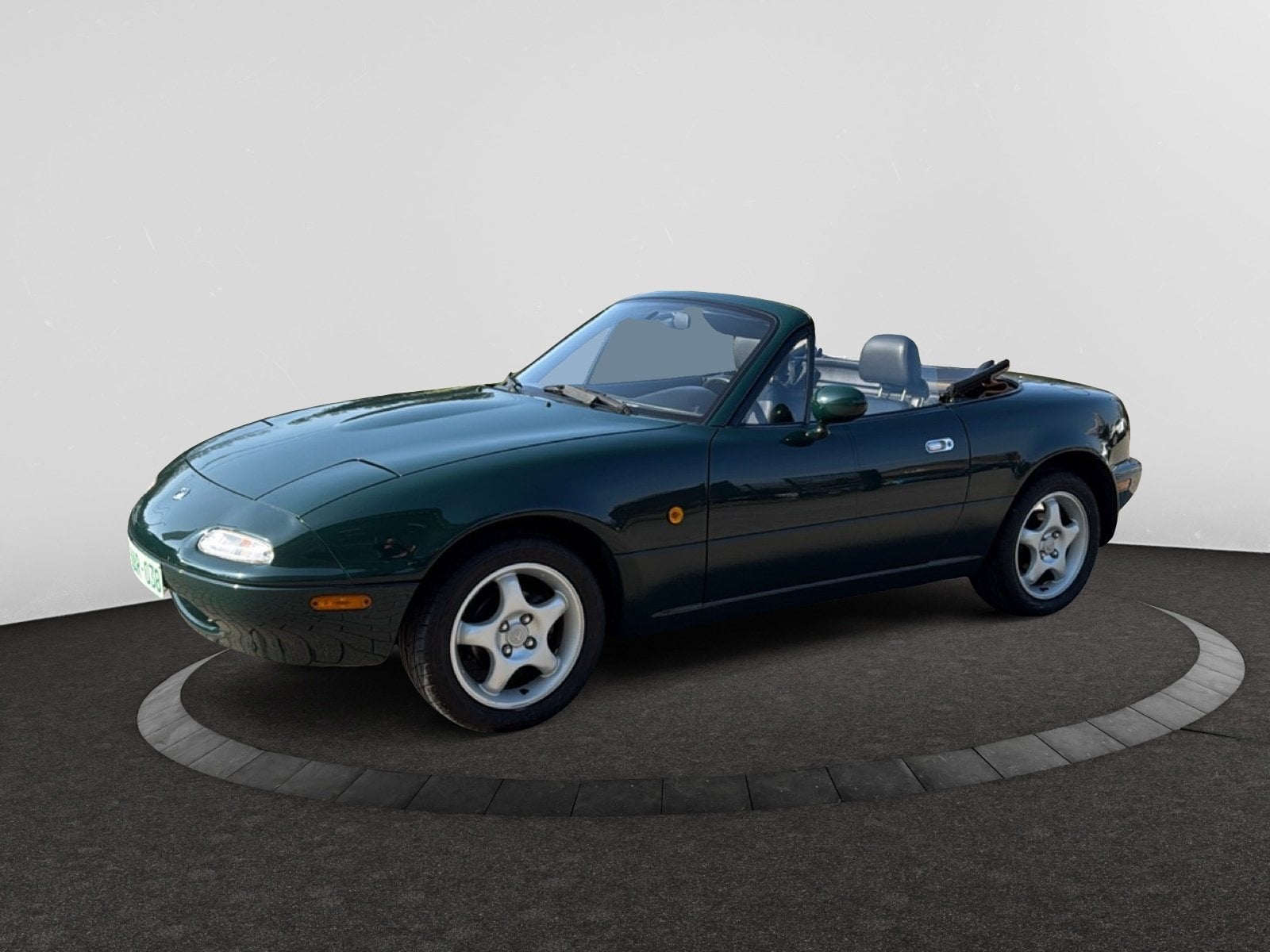 Tweedehands Autos In Meerhout | Mazda Mx-5 Verzamelwagen - Oldtimer Na 16 Maanden !!!