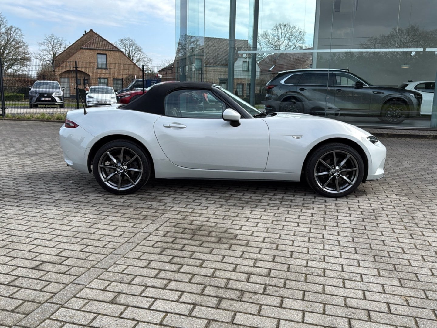 Tweedehands Autos In Meerhout | Mazda Mx-5 Skyactiv-G 2.0 Skycruise 6Mt