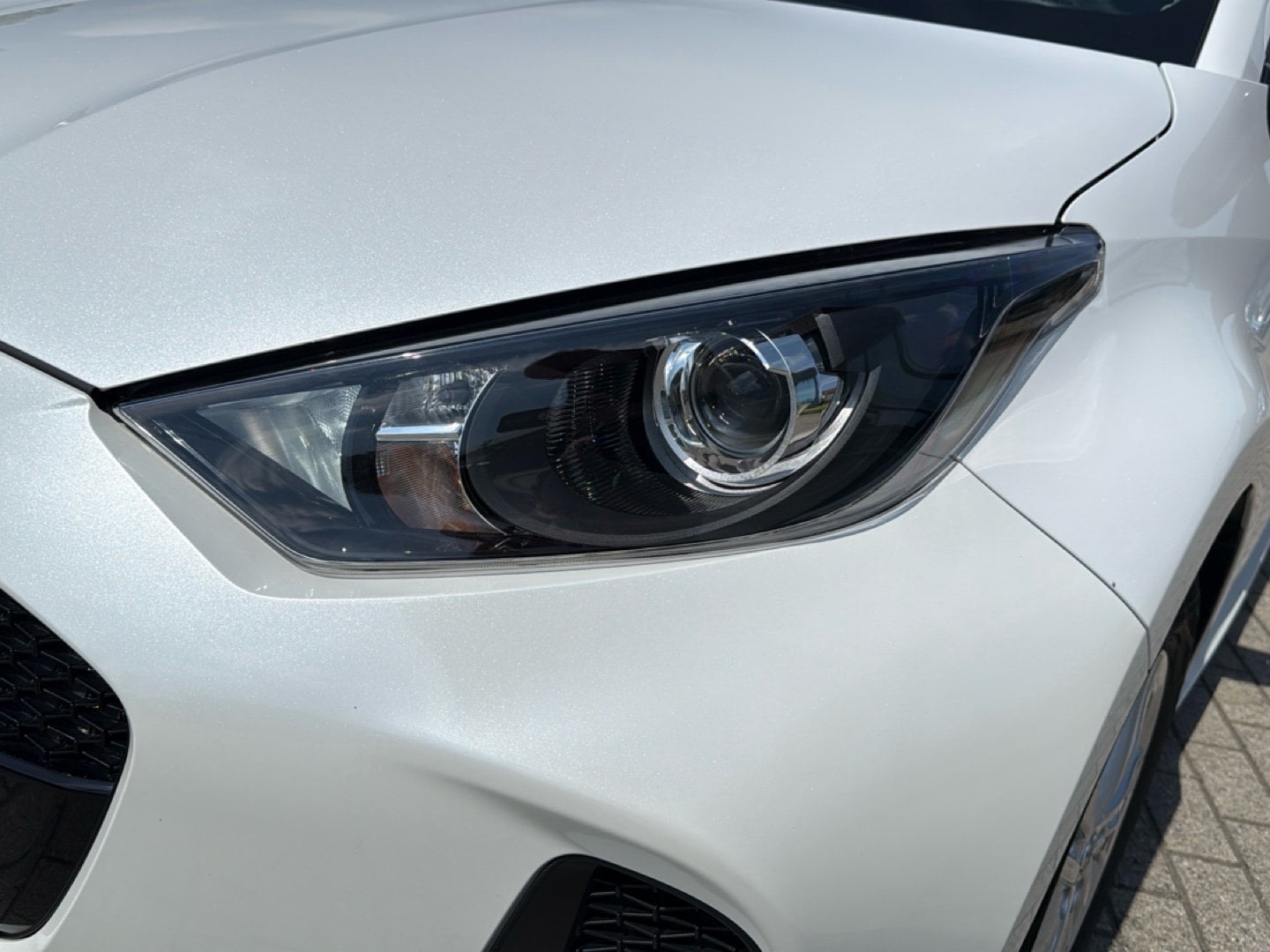 Tweedehands Autos In Meerhout | Mazda Mazda2 Hybrid 1.5 Hybrid Vvt-I 116 Exclusive-Line