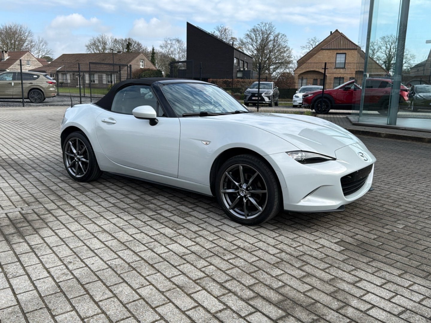 Tweedehands Autos In Meerhout | Mazda Mx-5 Skyactiv-G 2.0 Skycruise 6Mt