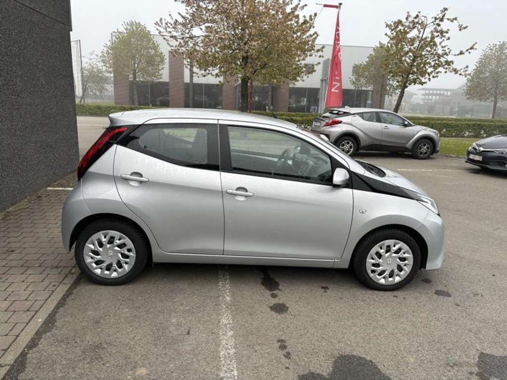 Voitures Occasion Toyota Aygo Toyota Aygo X-Play2 À Marche-En-Famenne