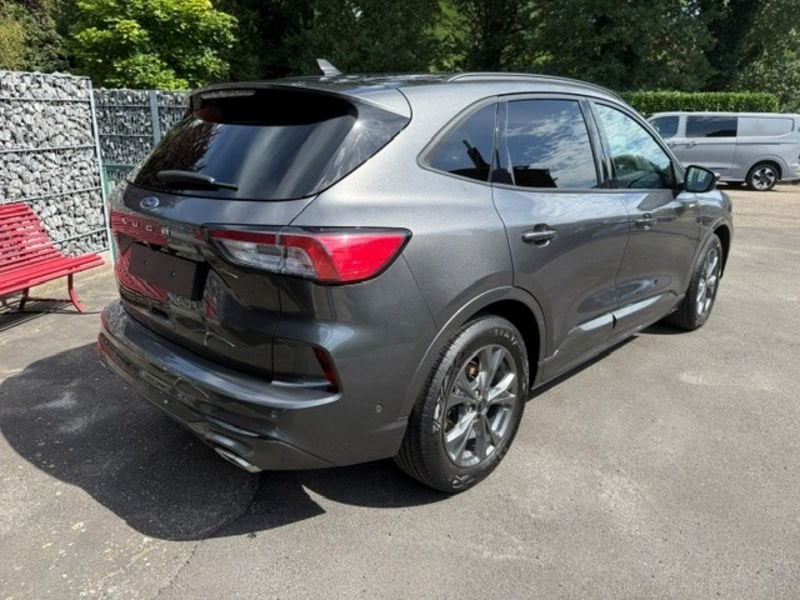 Ford Kuga - foto 3
